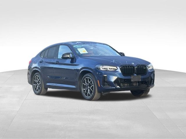 2024 BMW X4 M40i