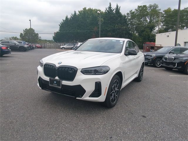 2024 BMW X4 M40i