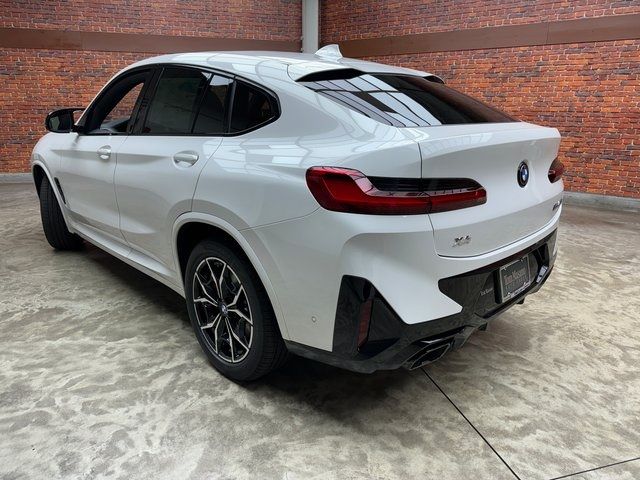 2024 BMW X4 M40i