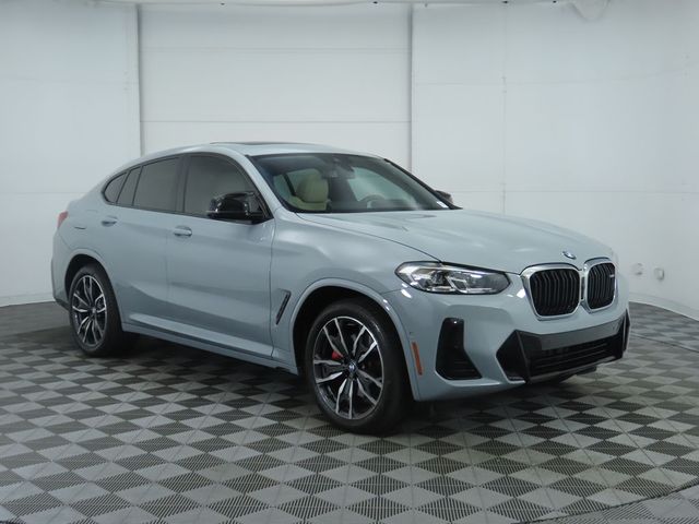 2024 BMW X4 M40i