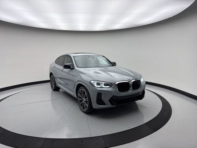 2024 BMW X4 M40i