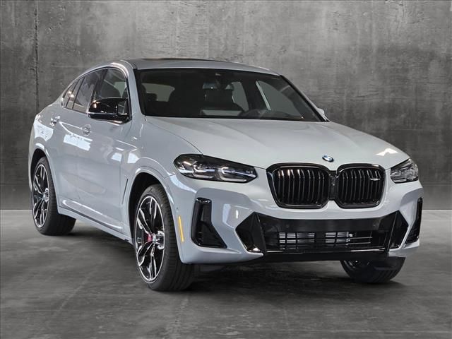 2024 BMW X4 M40i