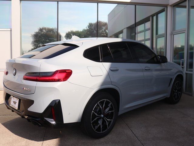 2024 BMW X4 M40i