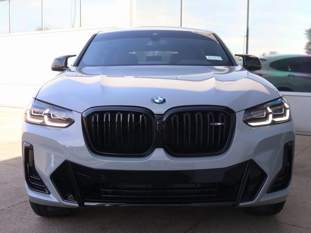 2024 BMW X4 M40i