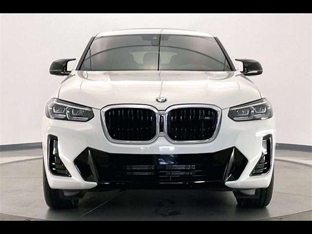 2024 BMW X4 M40i