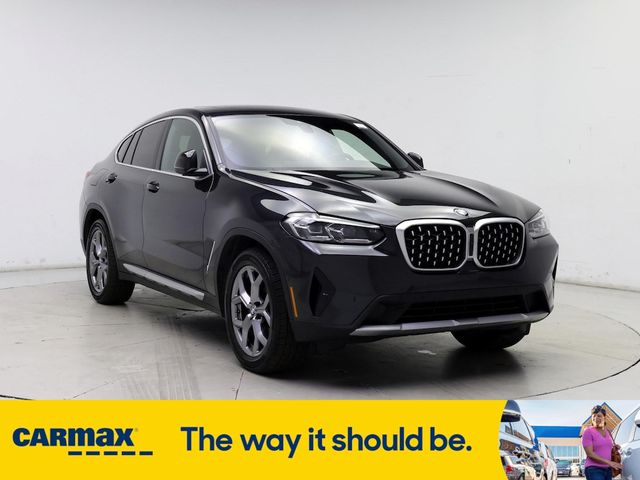 2024 BMW X4 xDrive30i