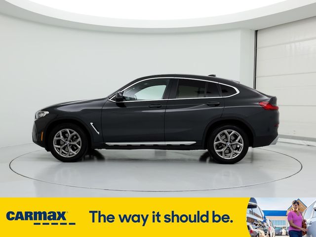 2024 BMW X4 xDrive30i