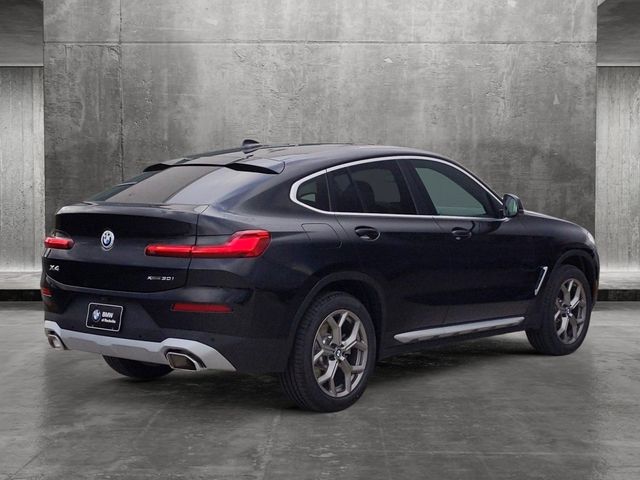 2024 BMW X4 xDrive30i