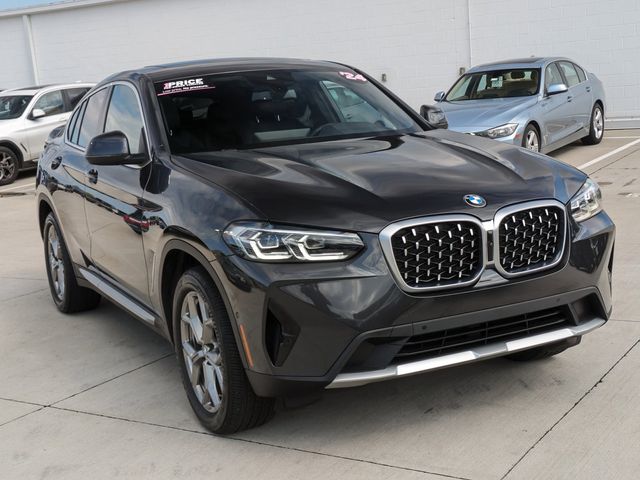 2024 BMW X4 xDrive30i