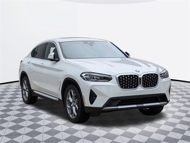 2024 BMW X4 xDrive30i