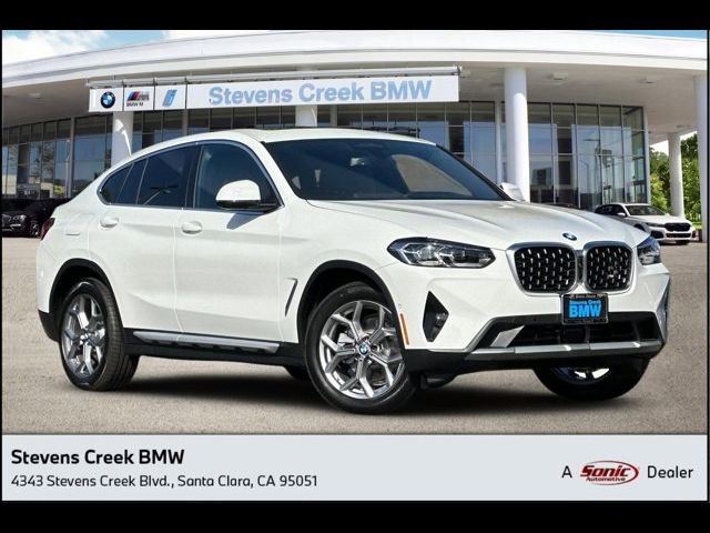 2024 BMW X4 xDrive30i