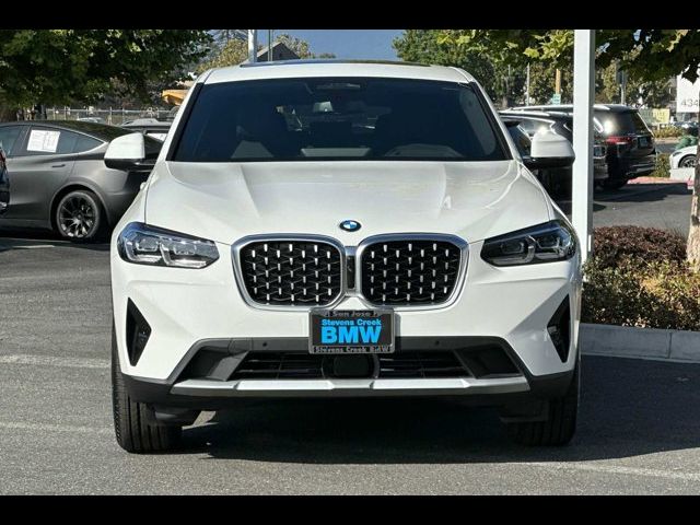 2024 BMW X4 xDrive30i