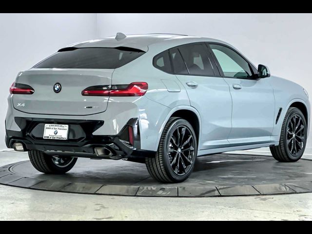 2024 BMW X4 xDrive30i