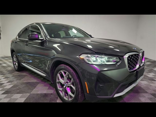 2024 BMW X4 xDrive30i