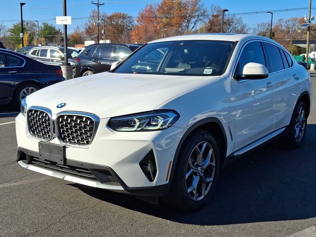 2024 BMW X4 xDrive30i