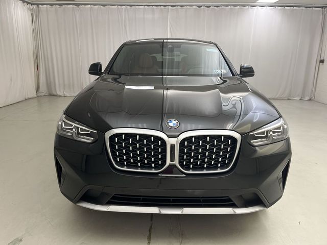 2024 BMW X4 xDrive30i