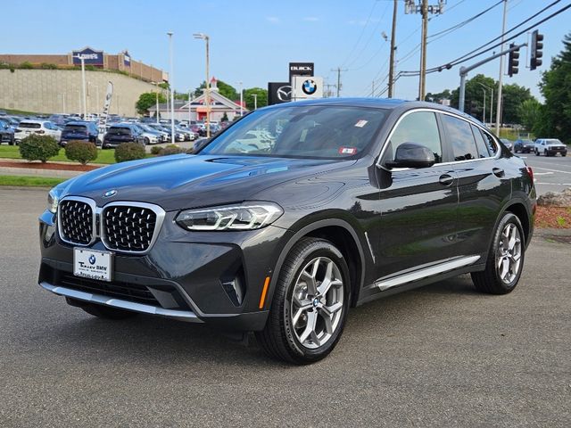 2024 BMW X4 xDrive30i