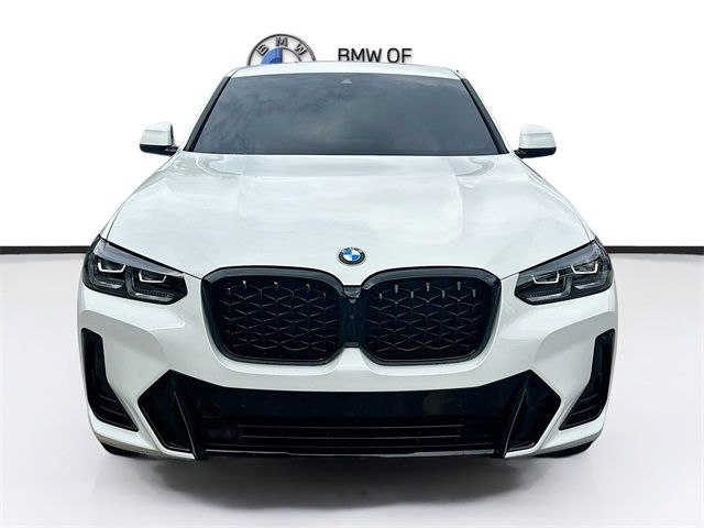 2024 BMW X4 xDrive30i