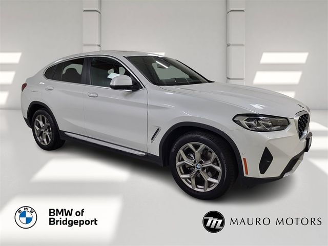 2024 BMW X4 xDrive30i