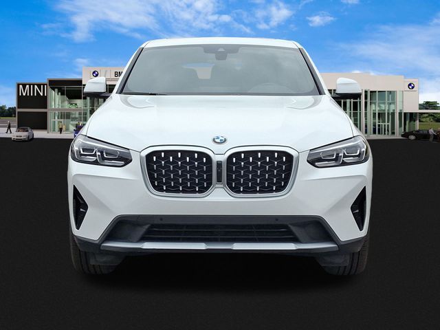 2024 BMW X4 xDrive30i