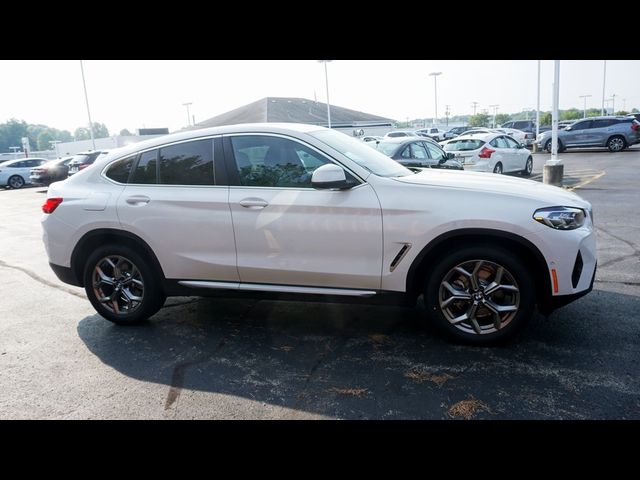 2024 BMW X4 xDrive30i