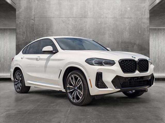 2024 BMW X4 xDrive30i