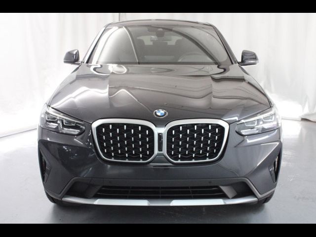 2024 BMW X4 xDrive30i