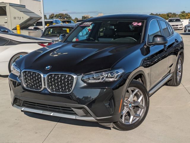 2024 BMW X4 xDrive30i