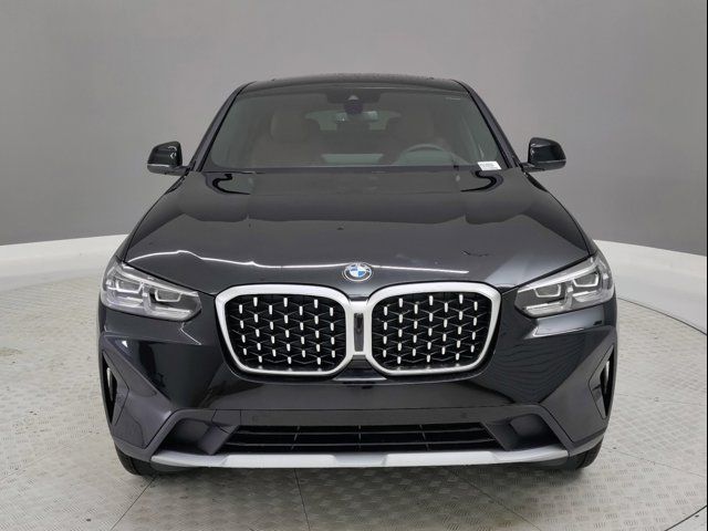 2024 BMW X4 xDrive30i