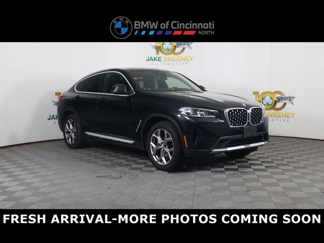 2024 BMW X4 xDrive30i