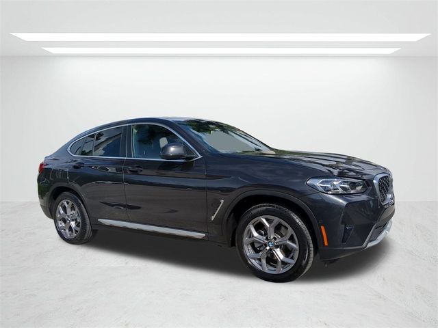 2024 BMW X4 xDrive30i