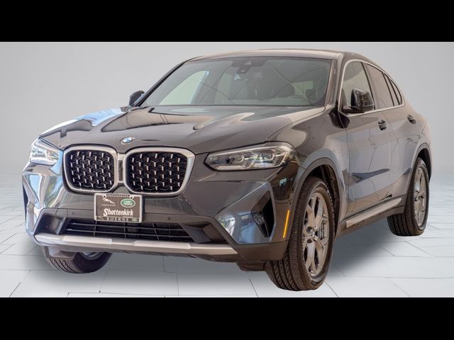 2024 BMW X4 xDrive30i