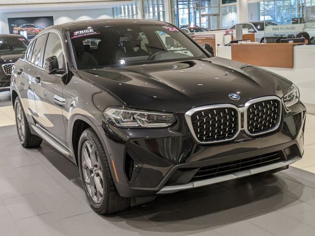 2024 BMW X4 xDrive30i