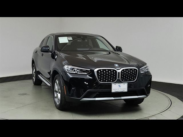 2024 BMW X4 xDrive30i