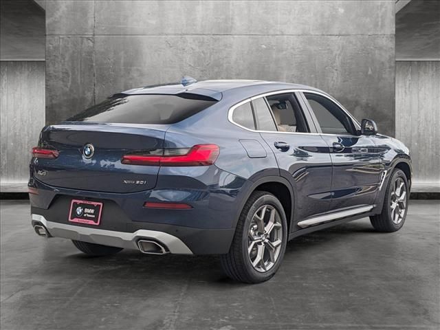 2024 BMW X4 xDrive30i