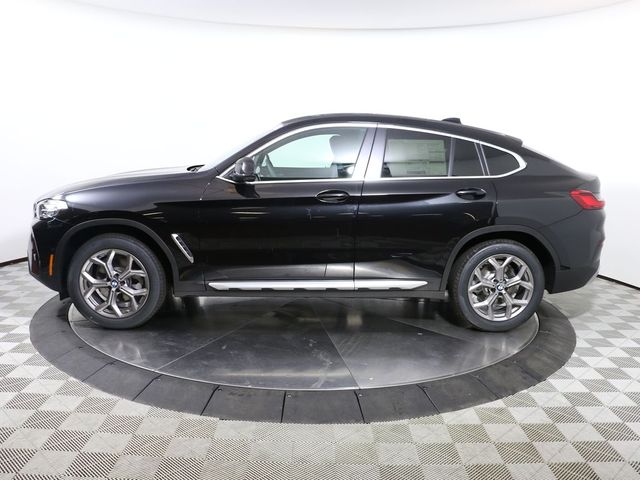 2024 BMW X4 xDrive30i