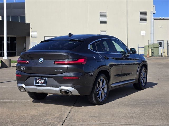 2024 BMW X4 xDrive30i