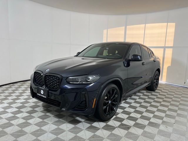 2024 BMW X4 xDrive30i