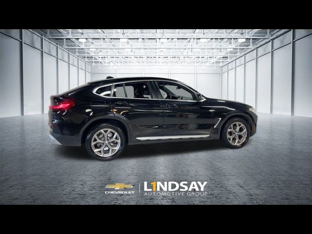 2024 BMW X4 xDrive30i