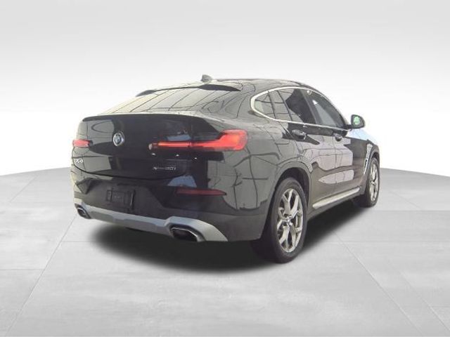 2024 BMW X4 xDrive30i