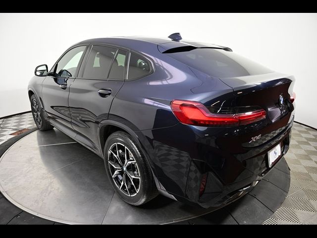 2024 BMW X4 xDrive30i