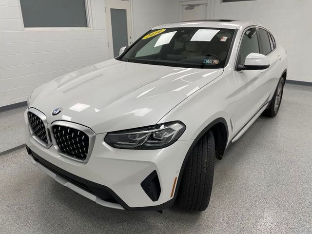 2024 BMW X4 xDrive30i