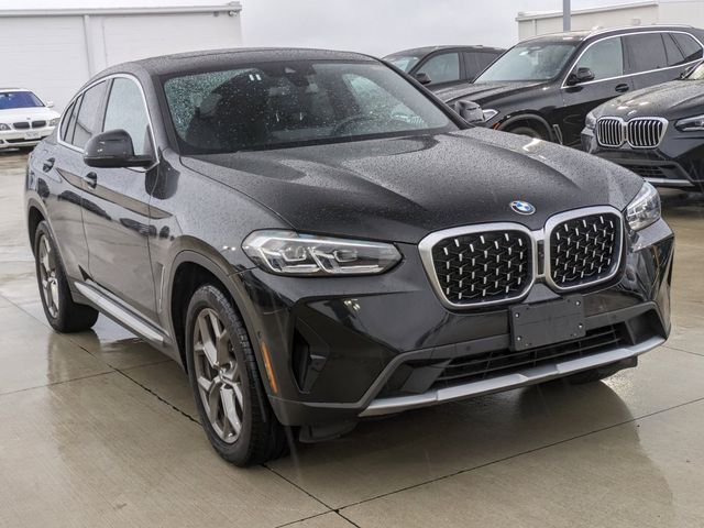 2024 BMW X4 xDrive30i