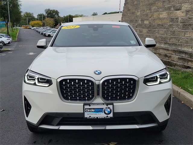 2024 BMW X4 xDrive30i