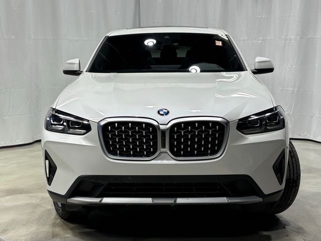 2024 BMW X4 xDrive30i