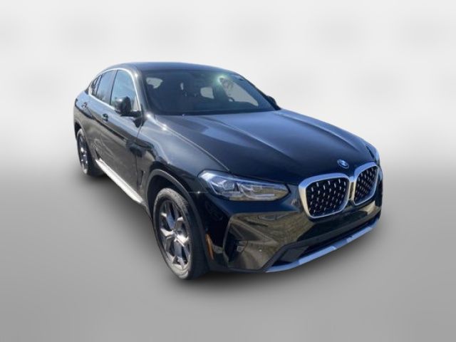 2024 BMW X4 xDrive30i