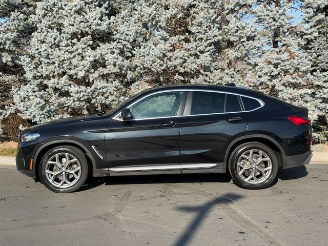 2024 BMW X4 xDrive30i