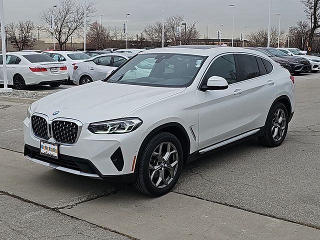 2024 BMW X4 xDrive30i