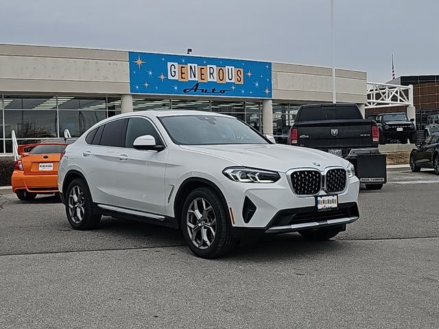 2024 BMW X4 xDrive30i