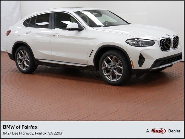 2024 BMW X4 xDrive30i